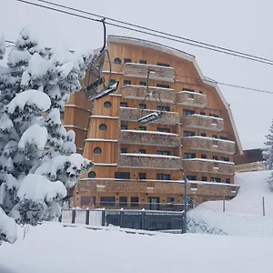 Mil8 4*, Avoriaz France