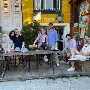 Bed and breakfast The Local &, Estambul