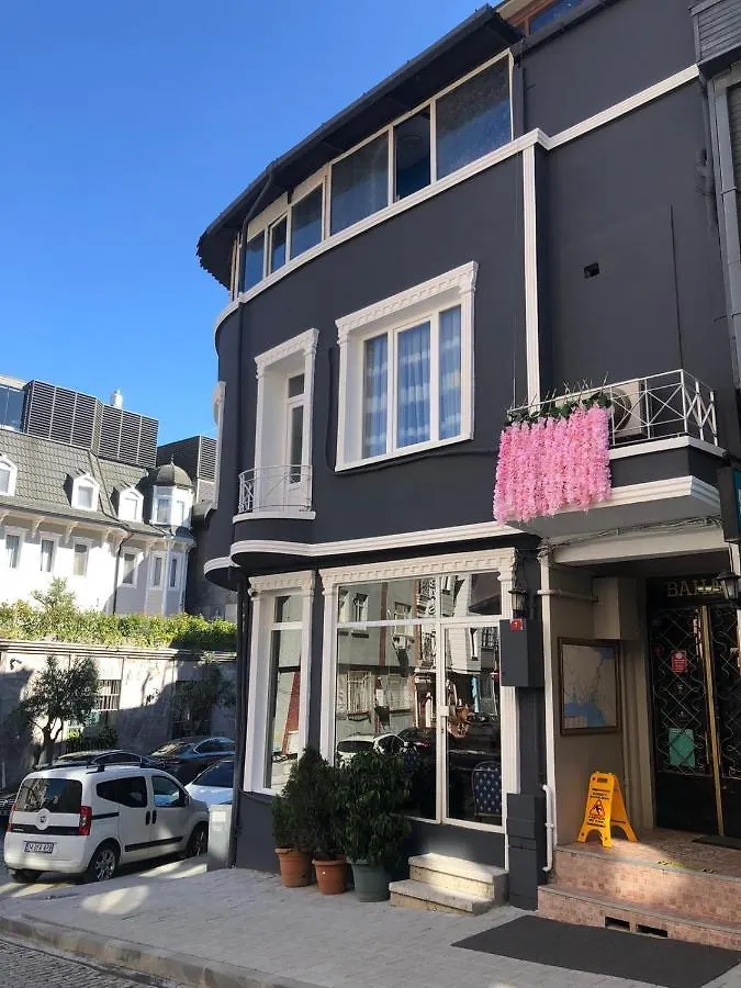 Bahaus Guesthouse Hostel Istanbul Turkey