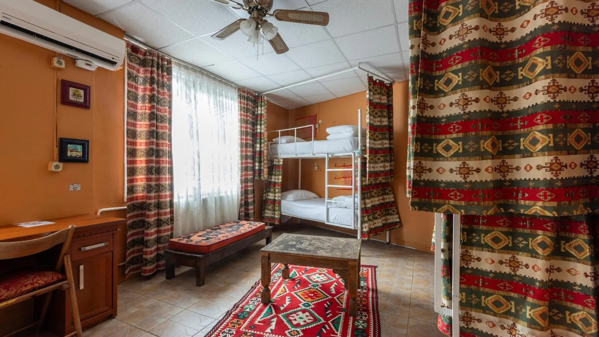 Bahaus Guesthouse Hostel Istanbul