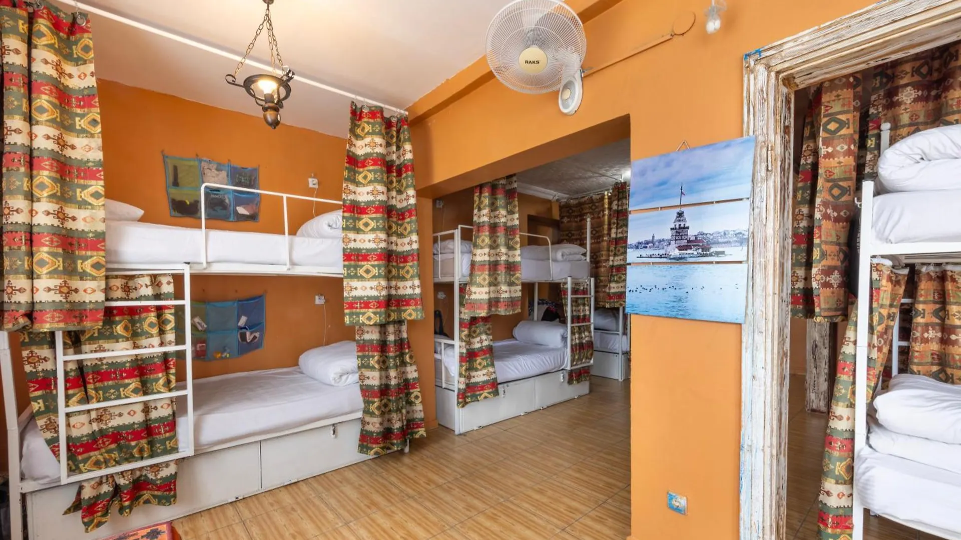 Bahaus Guesthouse Hostel Istanbul