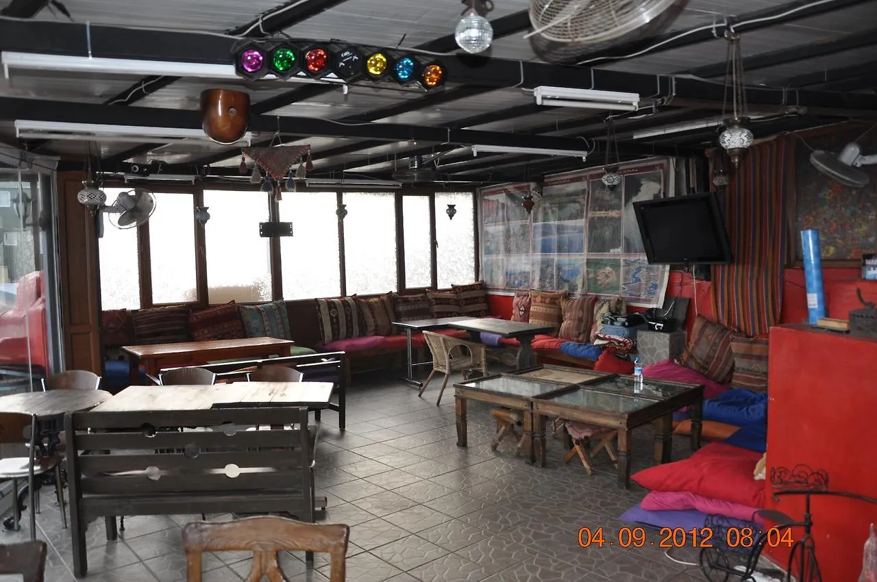 Bahaus Guesthouse Hostel Istanbul